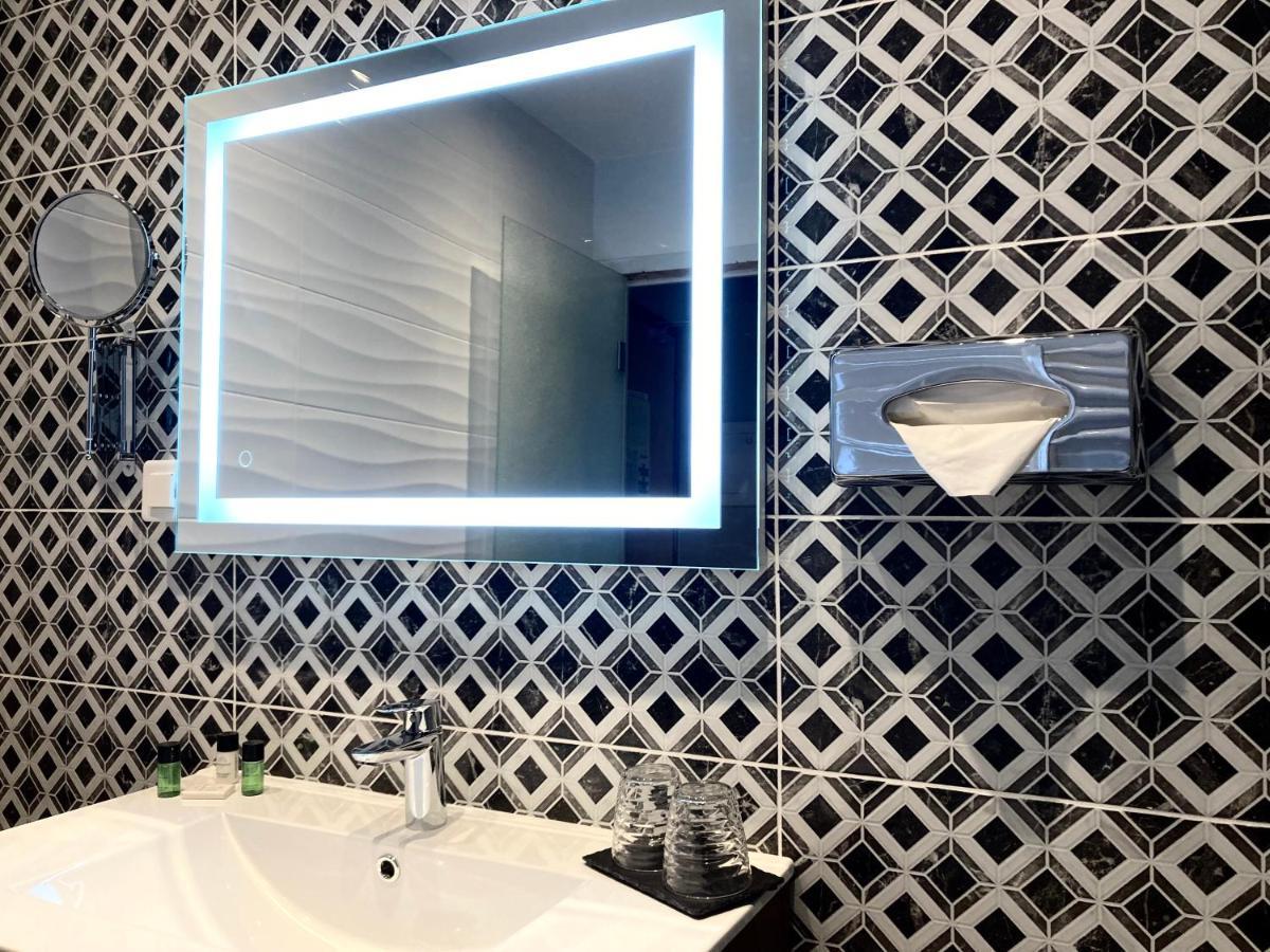 Hotel Diana Ванс Экстерьер фото