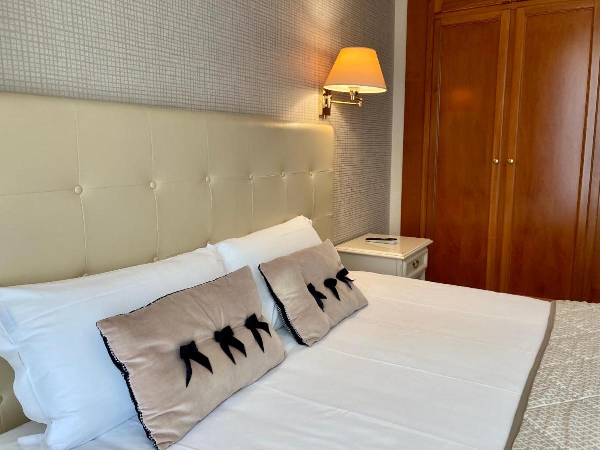 Hotel Diana Ванс Экстерьер фото